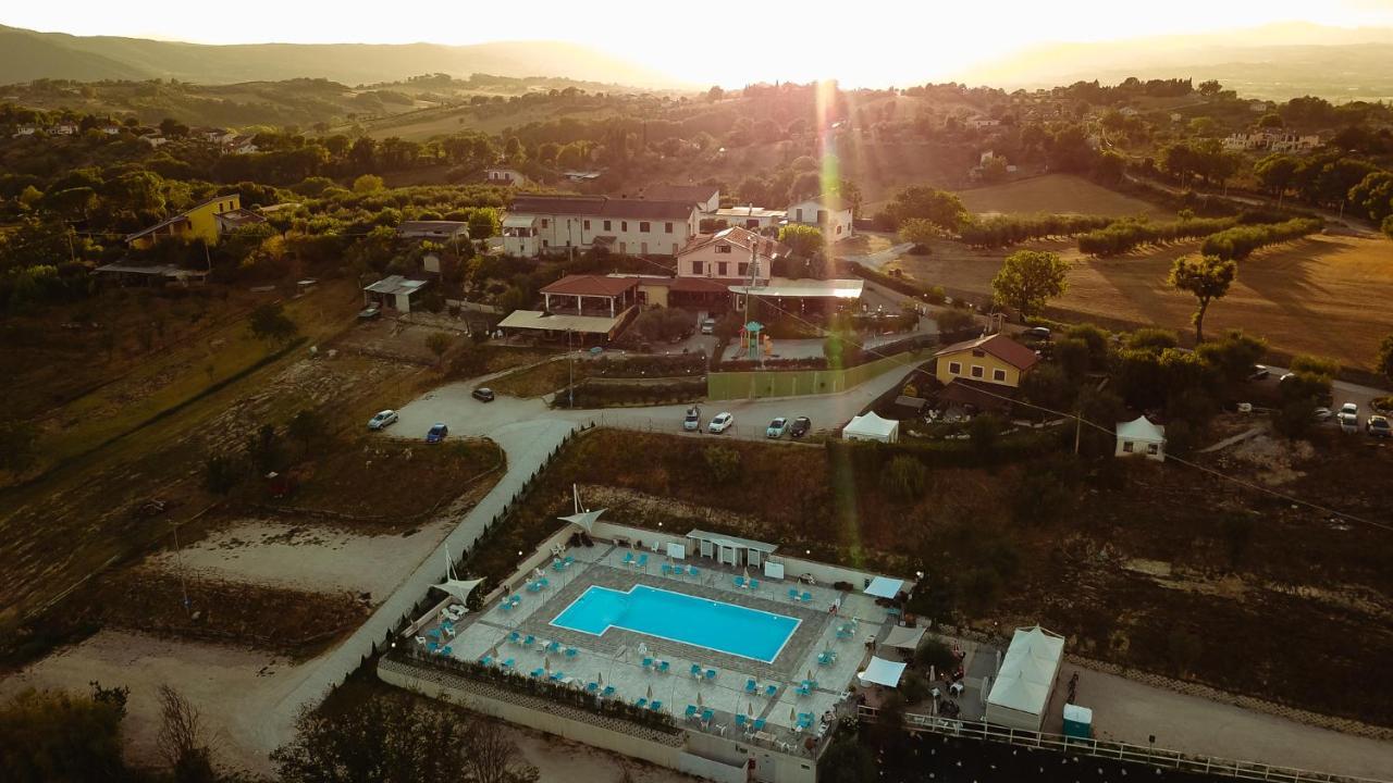 Il Pozzo Country House Collescipoli Zewnętrze zdjęcie